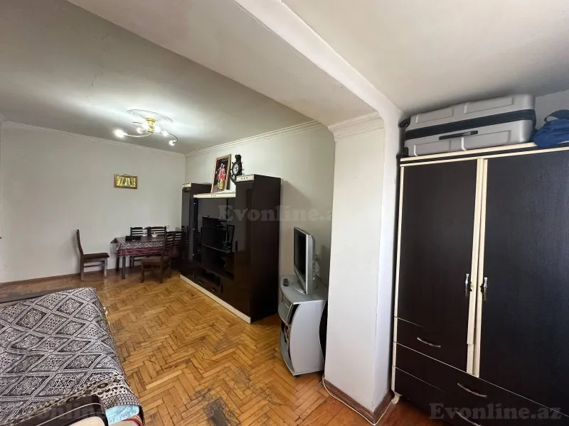 Satılır 3 otaqlı Mənzil Köhnə tikili 80 m² Xalqlar Dostluğu m. - şəkil 6