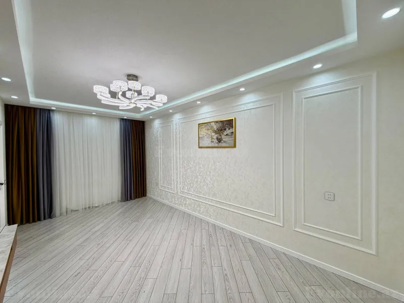 Satılır 3 otaqlı Mənzil Köhnə tikili 65 m² Əhmədli m. - şəkil 2