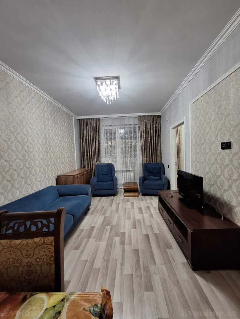 Satılır 2 otaqlı Mənzil Köhnə tikili 45 m² Memar Əcəmi m. - şəkil 2