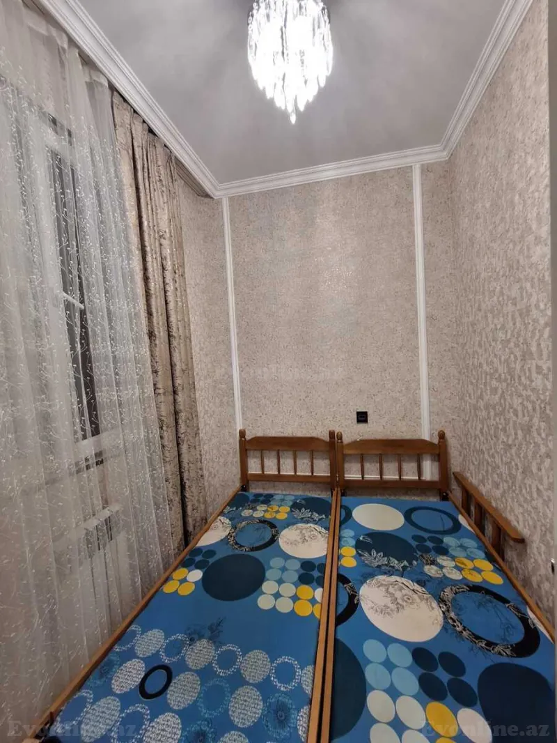 Satılır 2 otaqlı Mənzil Köhnə tikili 45 m² Memar Əcəmi m. - şəkil 4