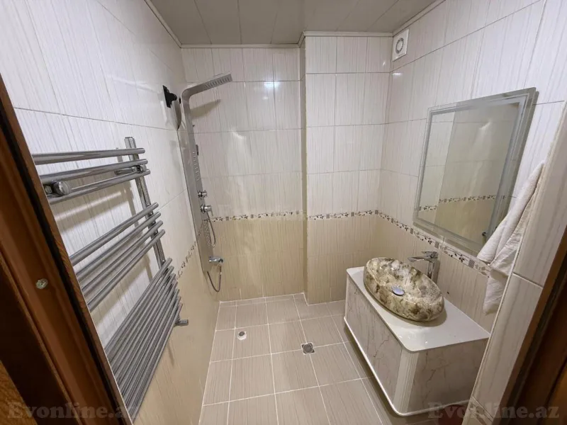 Kirayə verilir 3 otaqlı Mənzil Yeni tikili 89 m² Azadlıq prospekti m. - şəkil 7