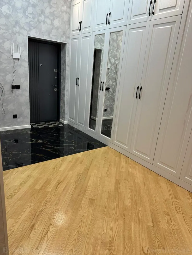 Satılır 3 otaqlı Mənzil Yeni tikili 137 m² Koroğlu m. - şəkil 4