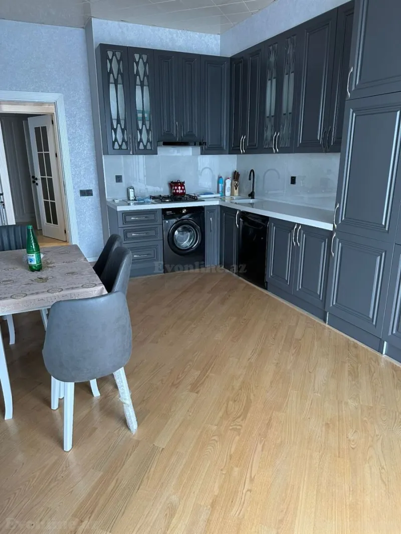 Satılır 3 otaqlı Mənzil Yeni tikili 137 m² Koroğlu m. - şəkil 8
