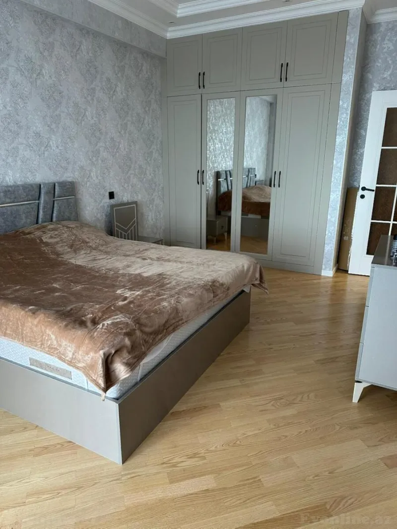 Satılır 3 otaqlı Mənzil Yeni tikili 137 m² Koroğlu m. - şəkil 9