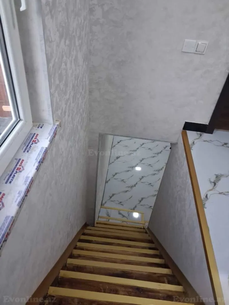 Satılır 2 otaqlı Həyət evi 45 m² İnşaatçılar m. - şəkil 2