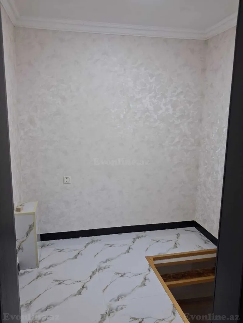 Satılır 2 otaqlı Həyət evi 45 m² İnşaatçılar m. - şəkil 4