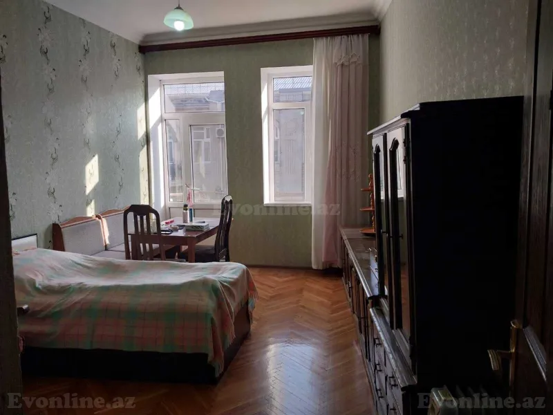 Kirayə verilir 2 otaqlı Mənzil Köhnə tikili 60 m² 28 May m. - şəkil 6