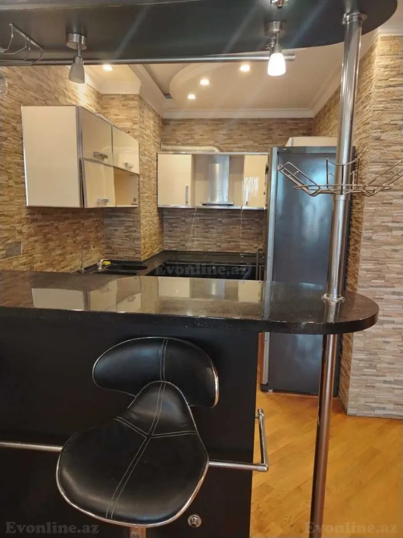 Satılır 2 otaqlı Mənzil Yeni tikili 125 m² Nəsimi r. - şəkil 5
