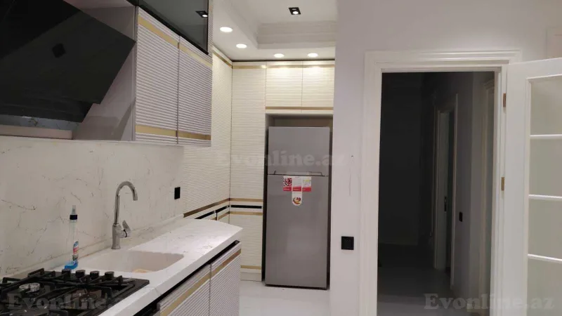 Kirayə verilir 3 otaqlı Mənzil Yeni tikili 117 m² 8 Noyabr m. - şəkil 6