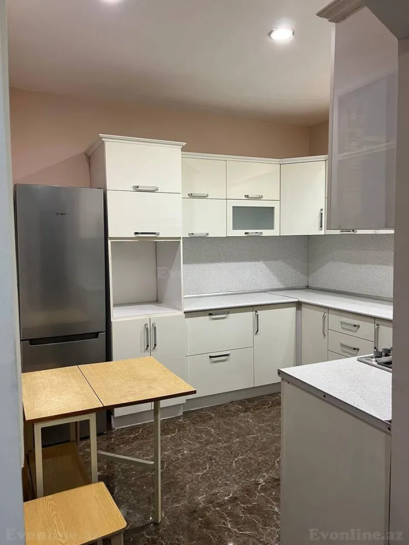 Kirayə verilir 3 otaqlı Mənzil Yeni tikili 80 m² Həzi Aslanov m. - şəkil 8