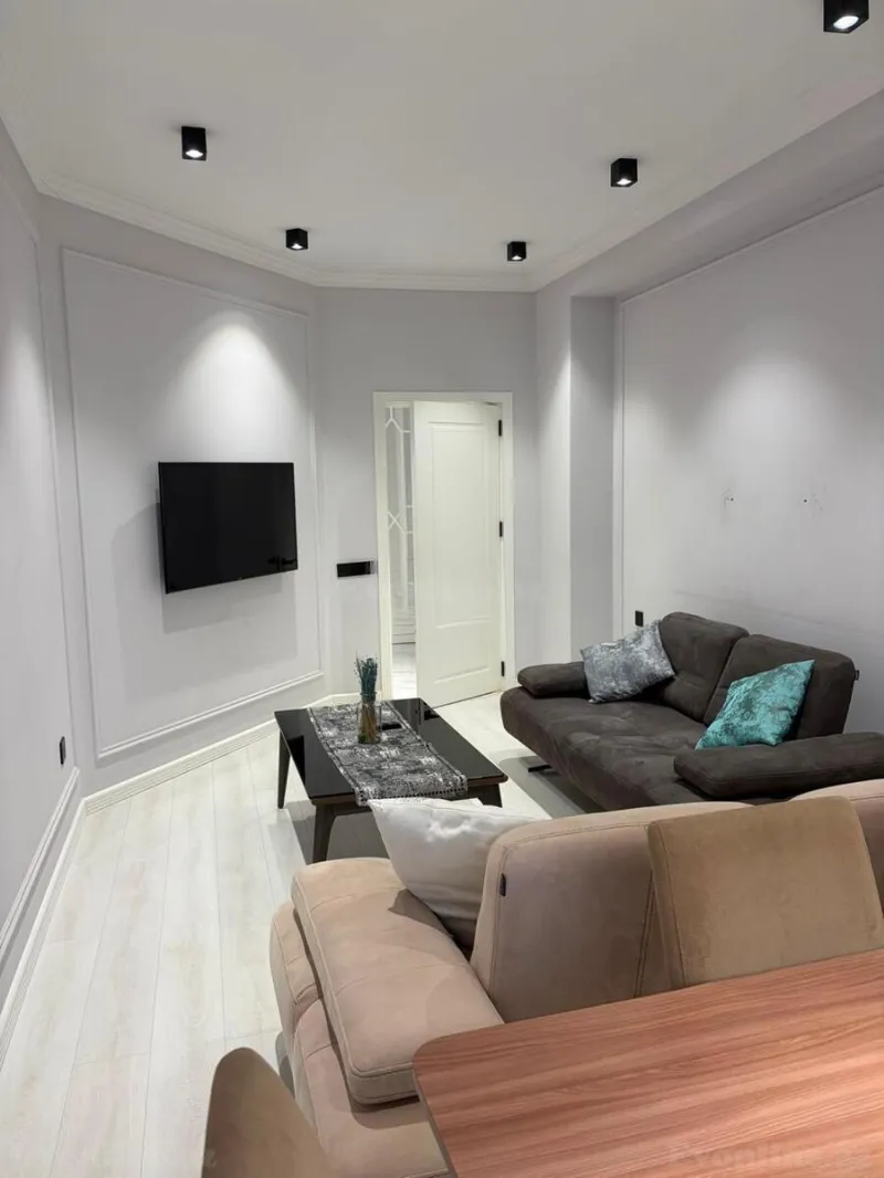 Satılır 3 otaqlı Mənzil Yeni tikili 118 m² 28 May m. - şəkil 3