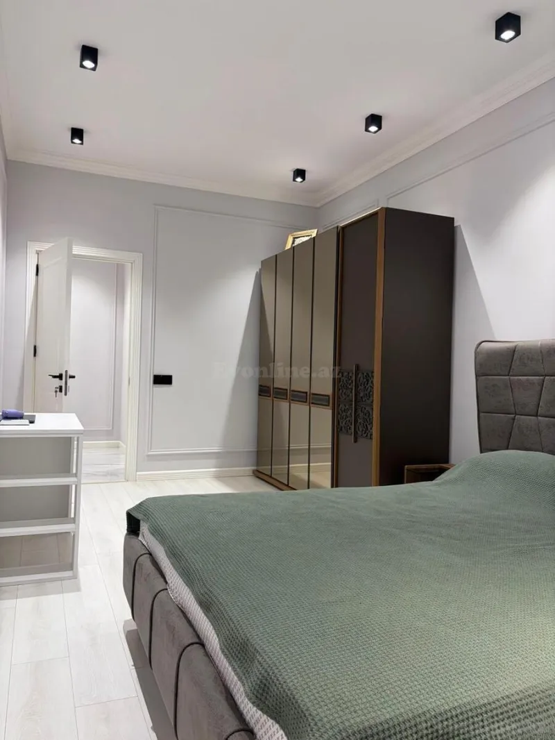 Satılır 3 otaqlı Mənzil Yeni tikili 118 m² 28 May m. - şəkil 8