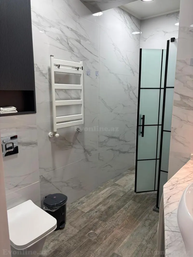 Satılır 3 otaqlı Mənzil Yeni tikili 118 m² 28 May m. - şəkil 20