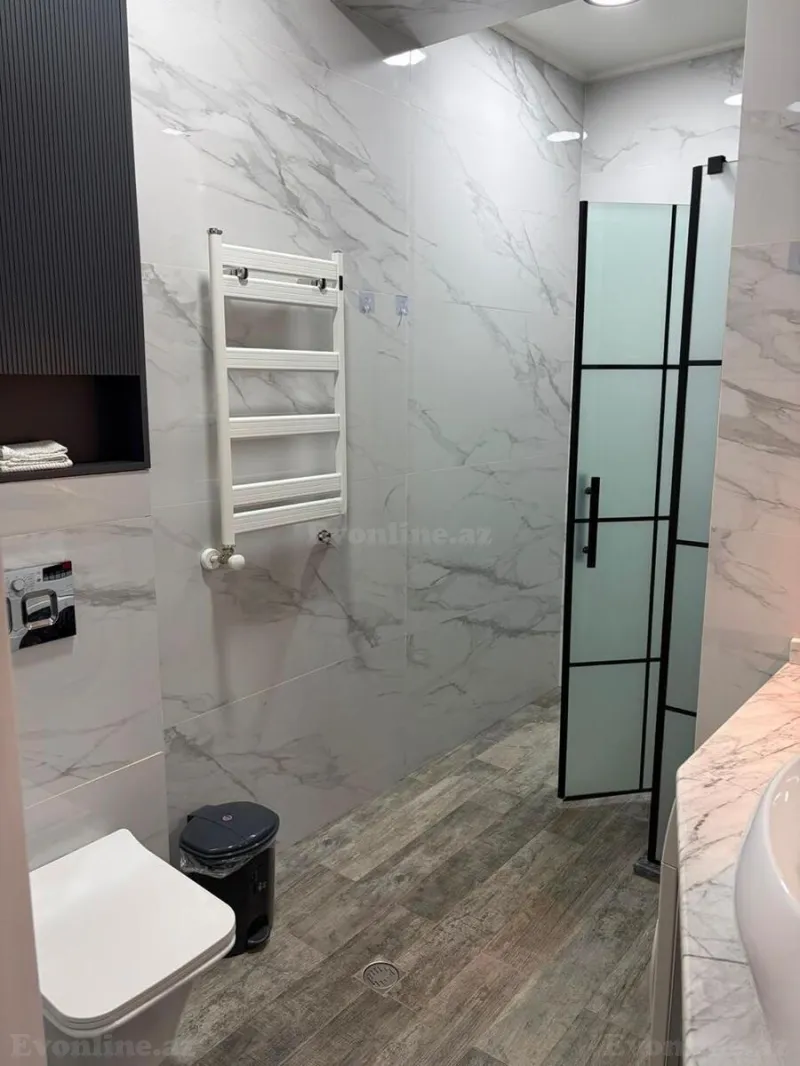 Satılır 3 otaqlı Mənzil Yeni tikili 118 m² 28 May m. - şəkil 21