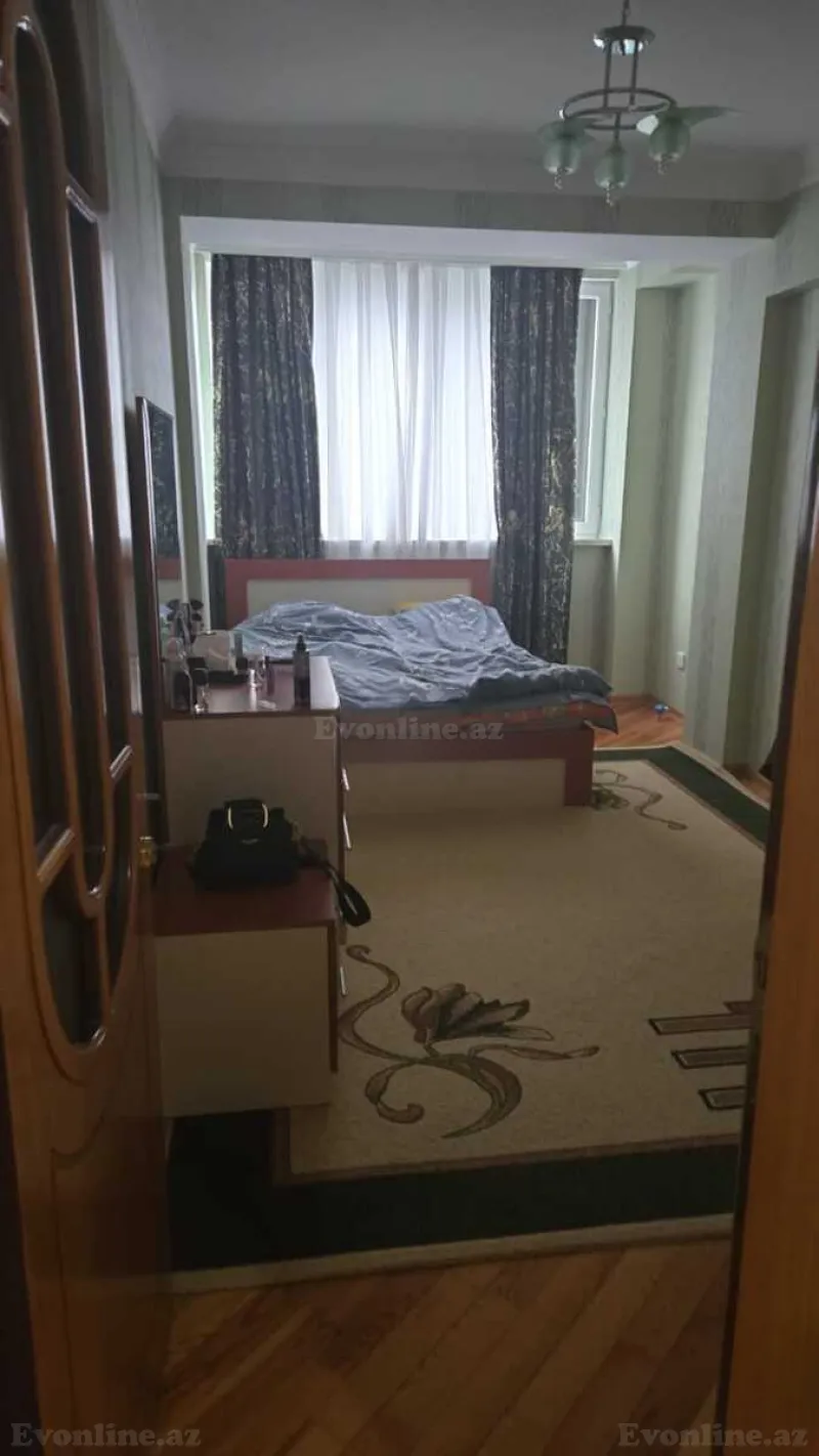 Satılır 3 otaqlı Mənzil Köhnə tikili 90 m² İnşaatçılar m. - şəkil 5