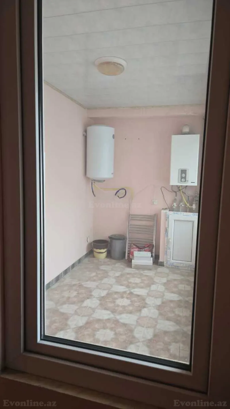 Satılır 3 otaqlı Mənzil Köhnə tikili 90 m² İnşaatçılar m. - şəkil 13