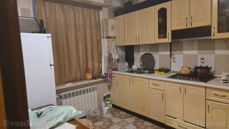 Satılır 3 otaqlı Mənzil Köhnə tikili 90 m² İnşaatçılar m. - şəkil 14