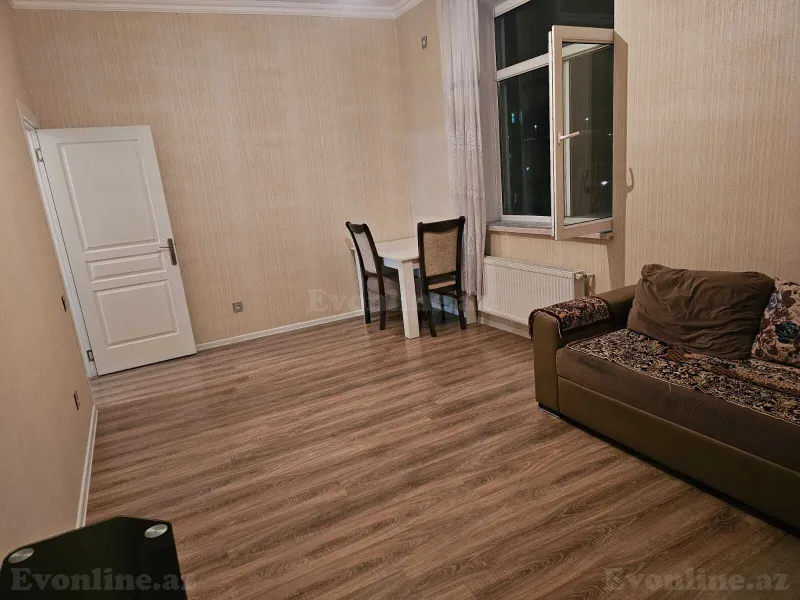 3 otaqlı Mənzil 86 m² Yeni Yasamal Kirayə verilir