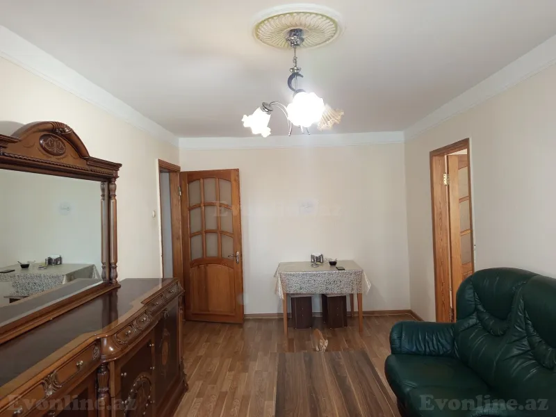 Satılır 2 otaqlı Mənzil Köhnə tikili 48 m² Neftçilər m. - şəkil 18