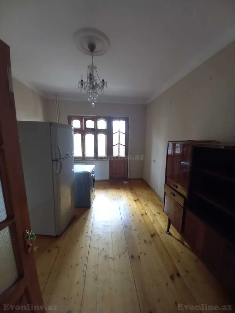 Kirayə verilir 3 otaqlı Mənzil Köhnə tikili 80 m² Azadlıq prospekti m. - şəkil 7
