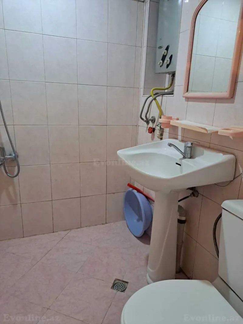 Kirayə verilir 1 otaqlı Mənzil Köhnə tikili 35 m² Elmlər Akademiyası m. - şəkil 10
