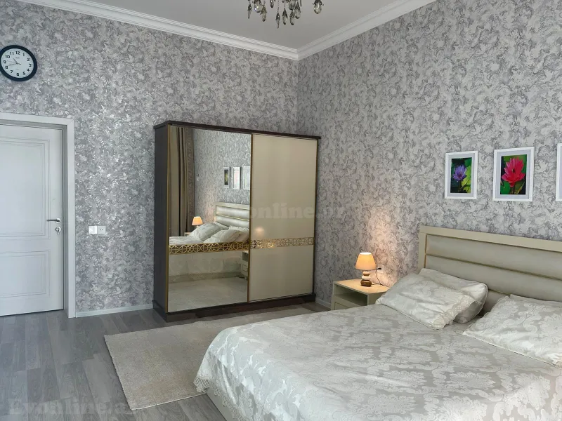 Satılır 2 otaqlı Mənzil Yeni tikili 77 m² 28 May - şəkil 12