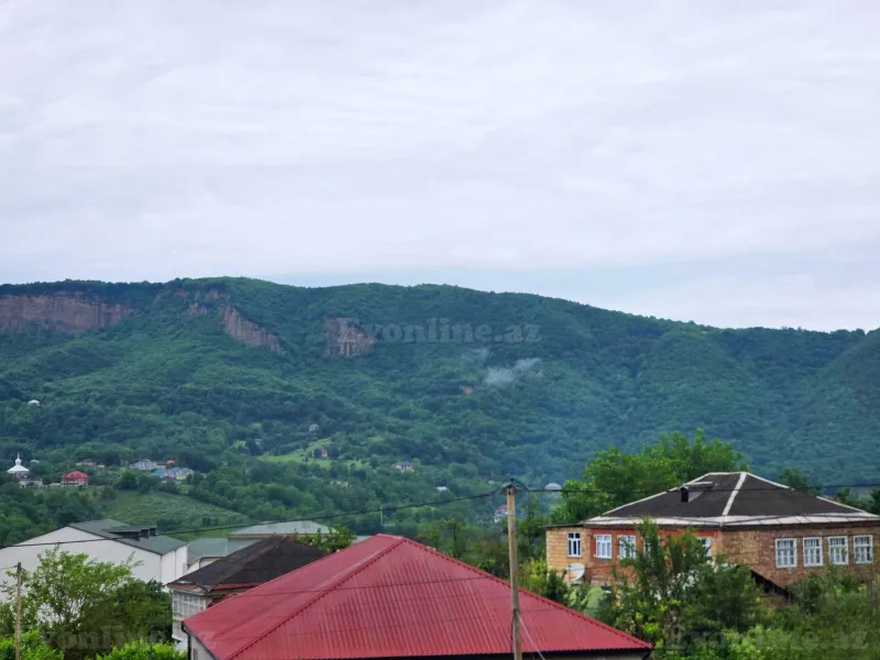 Kirayə verilir 3 otaqlı Həyət evi 125 m² Quba - şəkil 3
