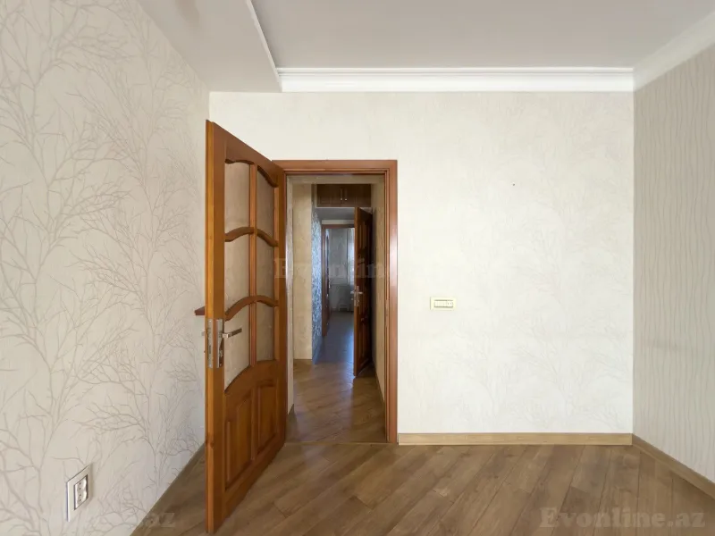 Satılır 2 otaqlı Mənzil Köhnə tikili 65 m² Azadlıq prospekti m. - şəkil 6