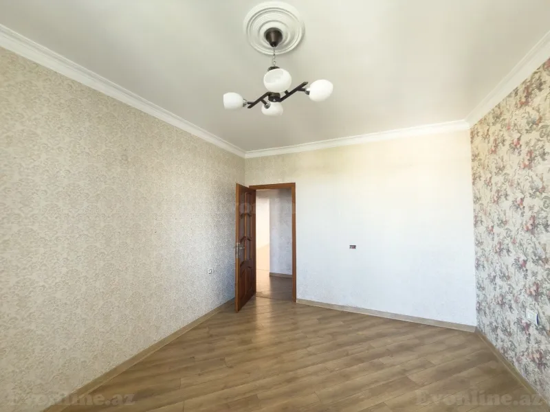 Satılır 2 otaqlı Mənzil Köhnə tikili 65 m² Azadlıq prospekti m. - şəkil 22