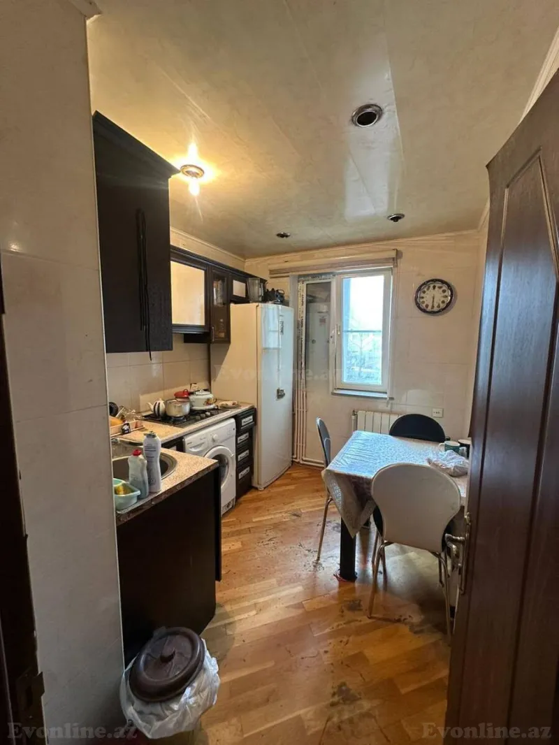 Kirayə verilir 2 otaqlı Mənzil Köhnə tikili 35 m² Elmlər Akademiyası m. - şəkil 4