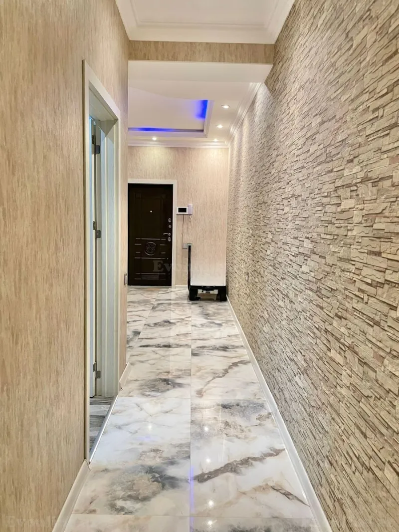 Satılır 3 otaqlı Mənzil Yeni tikili 110 m² 28 May m. - şəkil 2