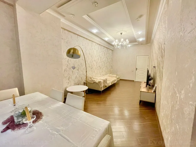 Satılır 3 otaqlı Mənzil Yeni tikili 110 m² 28 May m. - şəkil 9
