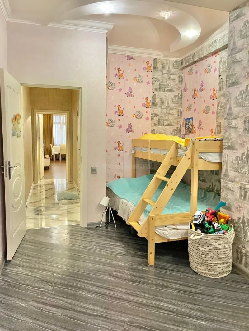 Satılır 3 otaqlı Mənzil Yeni tikili 110 m² 28 May m. - şəkil 14