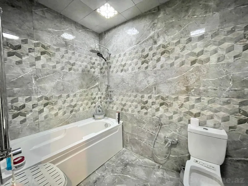 Satılır 3 otaqlı Mənzil Yeni tikili 110 m² 28 May m. - şəkil 17