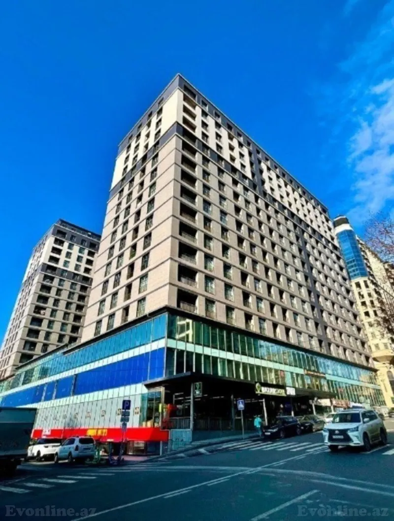 3 otaqlı Mənzil 125 m² 28 May m. Satılır