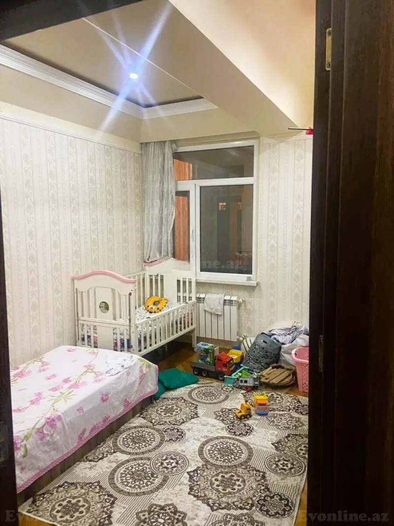 Kirayə verilir 3 otaqlı Mənzil Yeni tikili 125 m² Nəsimi r. - şəkil 6
