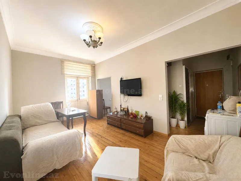 Satılır 1 otaqlı Mənzil Köhnə tikili 32 m² Xətai r. - şəkil 2