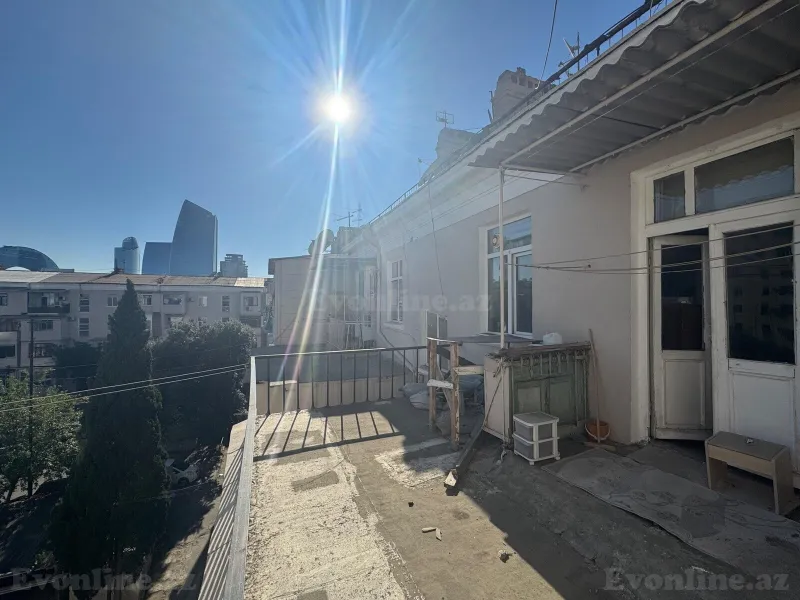 Satılır 1 otaqlı Mənzil Köhnə tikili 32 m² Xətai r. - şəkil 4