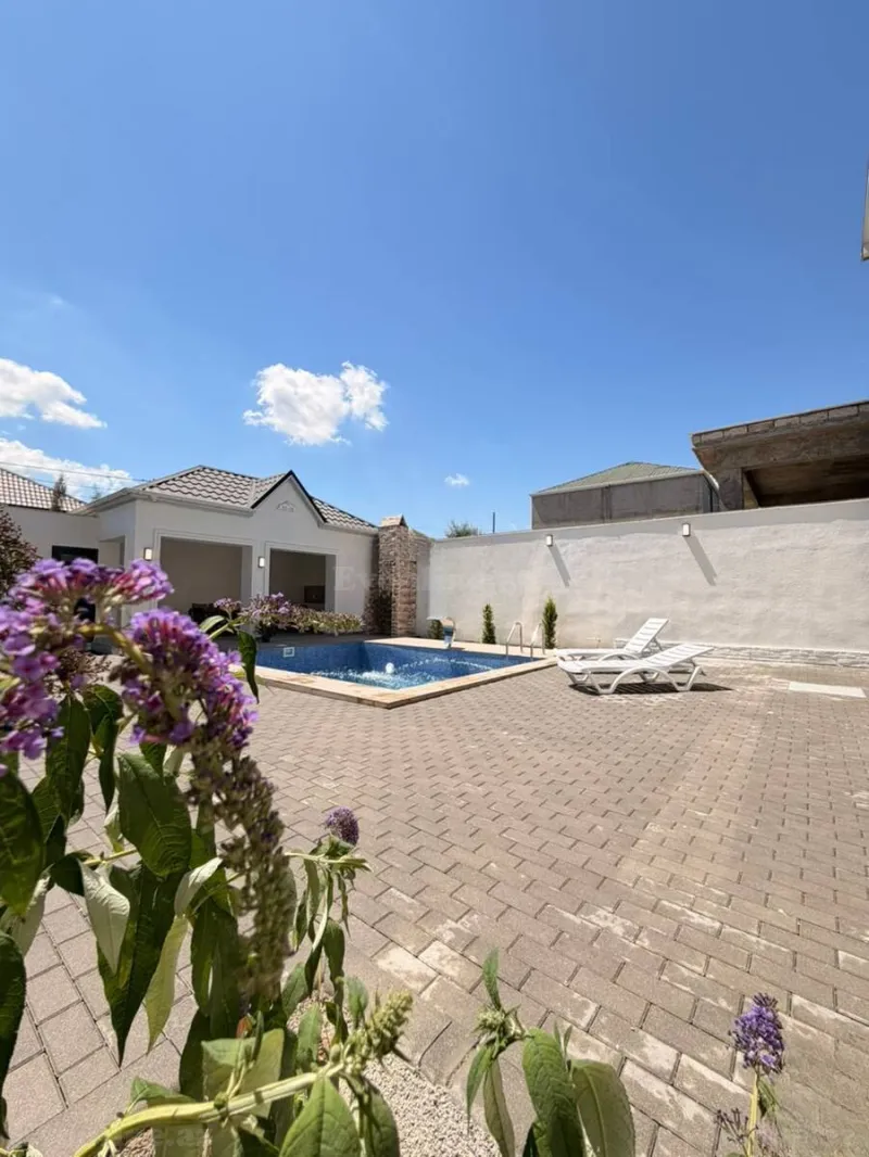Satılır 5 otaqlı Həyət evi 240 m² Buzovna - şəkil 4