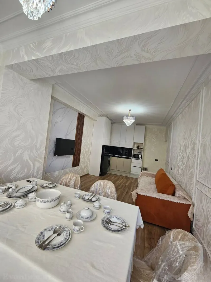 Kirayə verilir 2 otaqlı Mənzil Yeni tikili 70 m² Nəsimi r. - şəkil 3