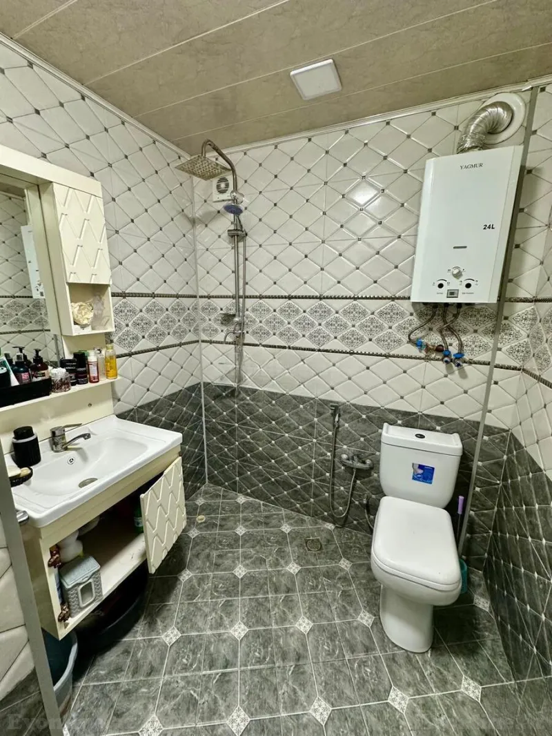Satılır 3 otaqlı Mənzil Köhnə tikili 75 m² Qara Qarayev m. - şəkil 12