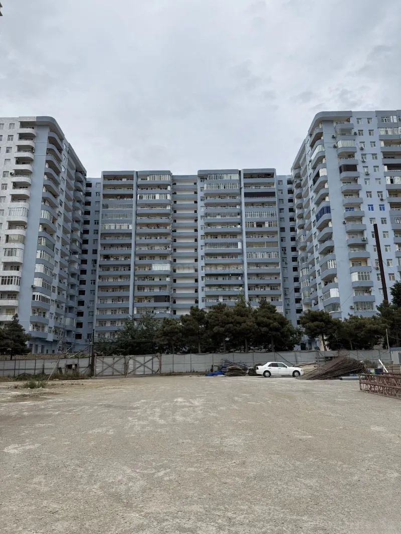 2 otaqlı Mənzil 60 m² Qara Qarayev m. Kirayə verilir