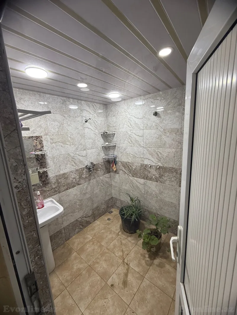 Kirayə verilir 3 otaqlı Həyət evi 70 m² Bakıxanov - şəkil 4