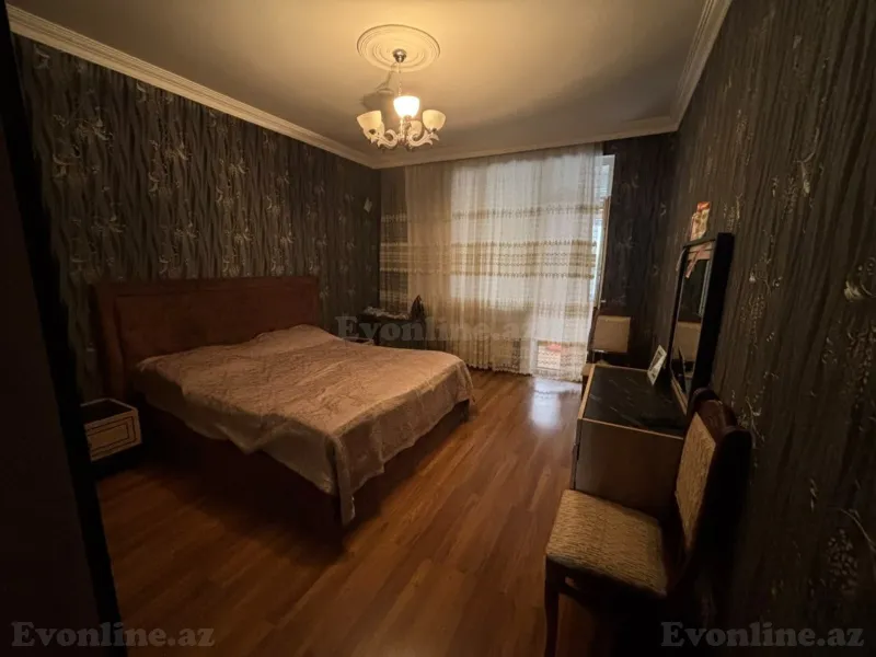 Satılır 3 otaqlı Mənzil Yeni tikili 110 m² İnşaatçılar m. - şəkil 3