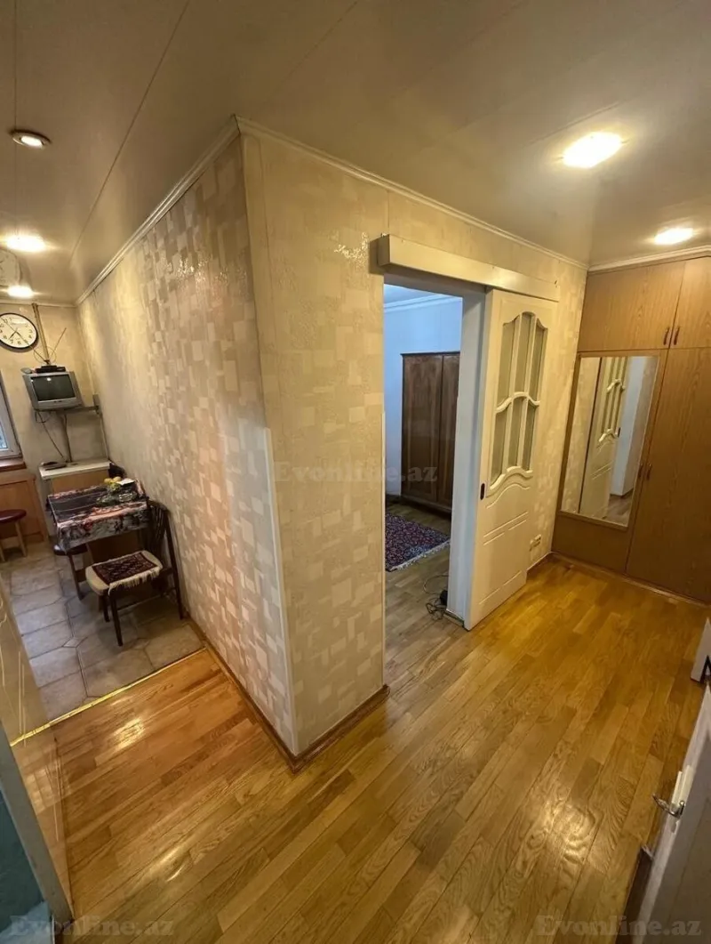 Kirayə verilir 2 otaqlı Mənzil Köhnə tikili 50 m² Nizami m. - şəkil 6