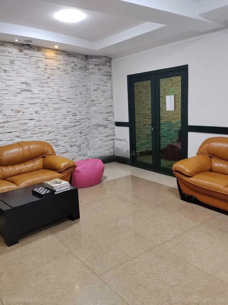 Kirayə verilir Ofis 635 m² Nəsimi r. - şəkil 6