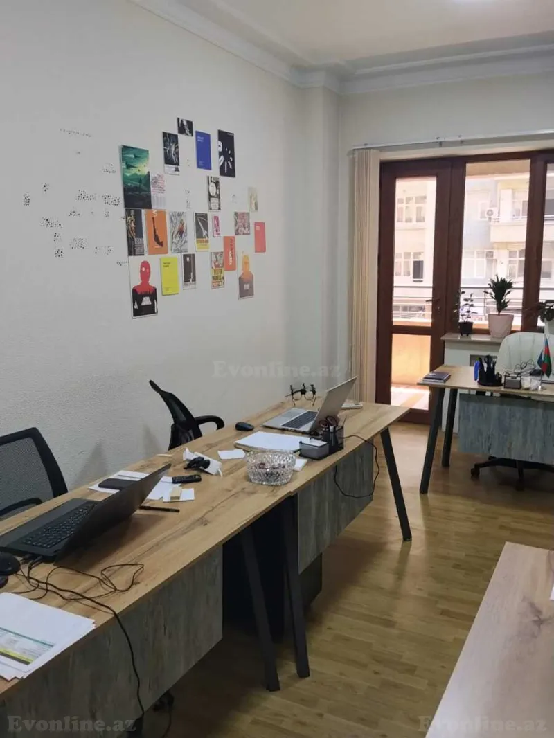 Kirayə verilir Ofis 635 m² Nəsimi r. - şəkil 8