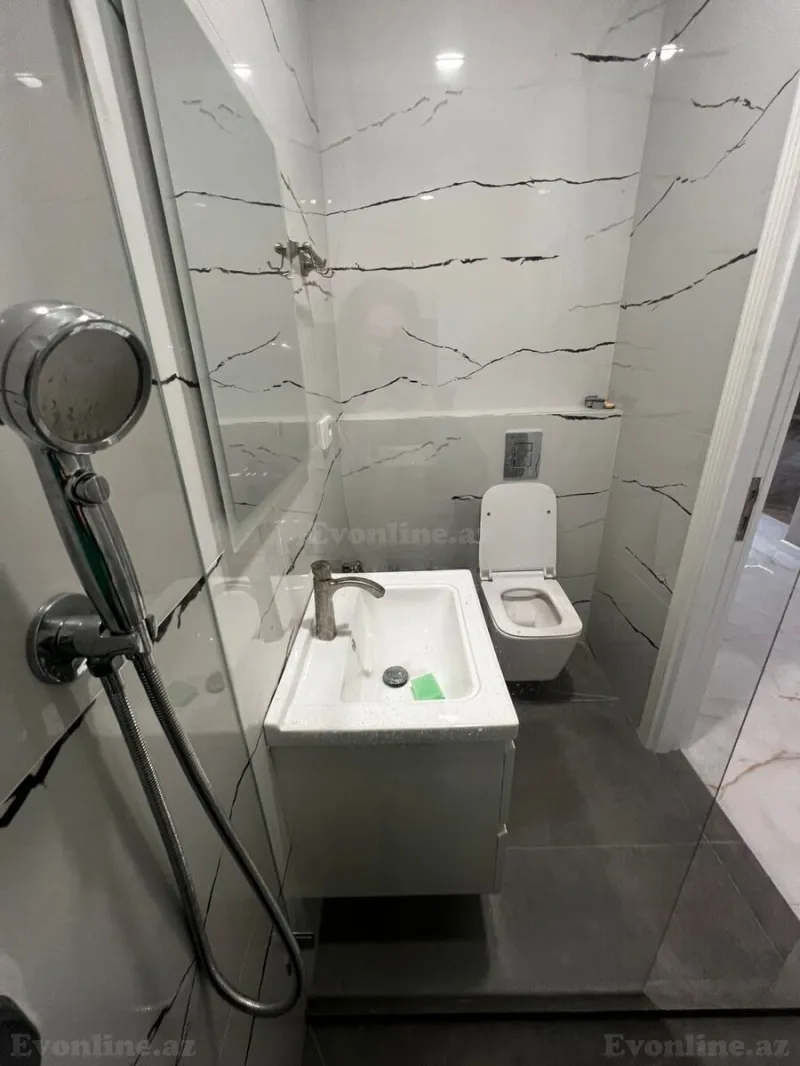 Satılır 2 otaqlı Mənzil Yeni tikili 87 m² 28 May m. - şəkil 14