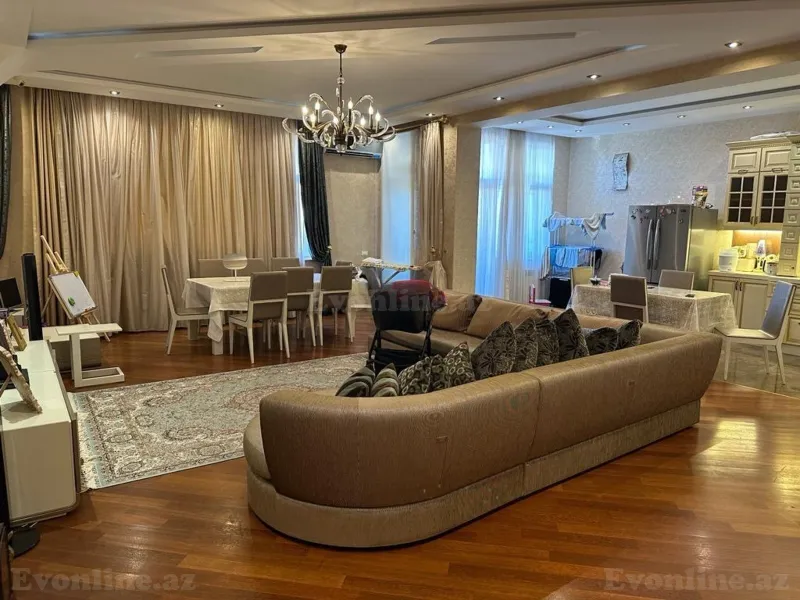 4 otaqlı Mənzil 160 m² Nəsimi r. Satılır