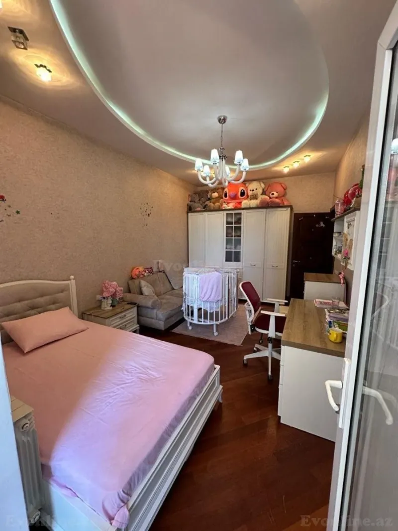 Satılır 4 otaqlı Mənzil Yeni tikili 160 m² Nəsimi r. - şəkil 11